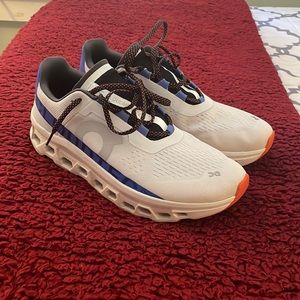 On Cloudmonster Size 12